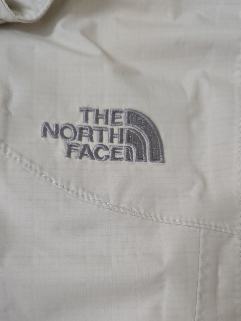 The North Face Hyvent Womens XS Cream Hooded Raincoat with Belt - Picture 11 of 12